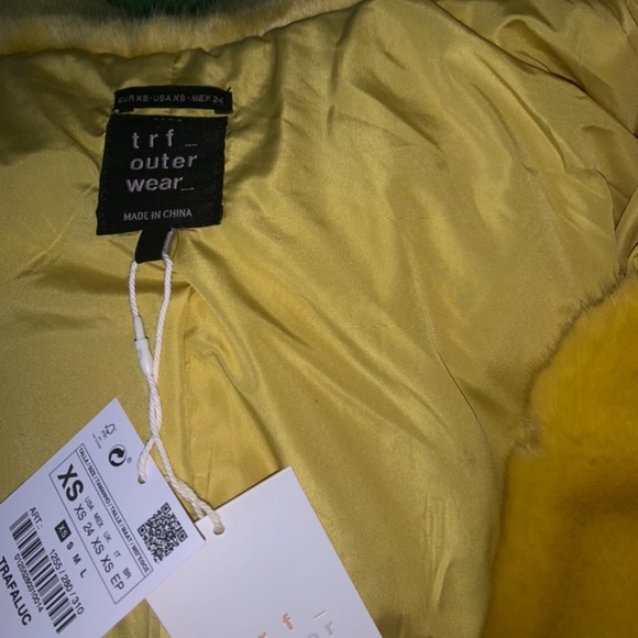 Brand new ZARA hooded coat - Picture 2 of 2